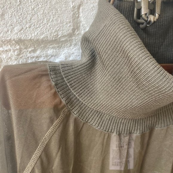 LIKE NEW~ WOLFORD TULLE PULLOVER TURTLENECK IN OLIVE GREEN~ XS - Picture 7 of 8